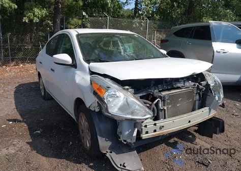 2016 Nissan Versa 1.6 S/1.6 S+/1.6 Sl/1.6 Sv z USA, uszkodzony, nr VIN 3N1CN7AP2GL806232